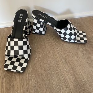 Checkered heels
